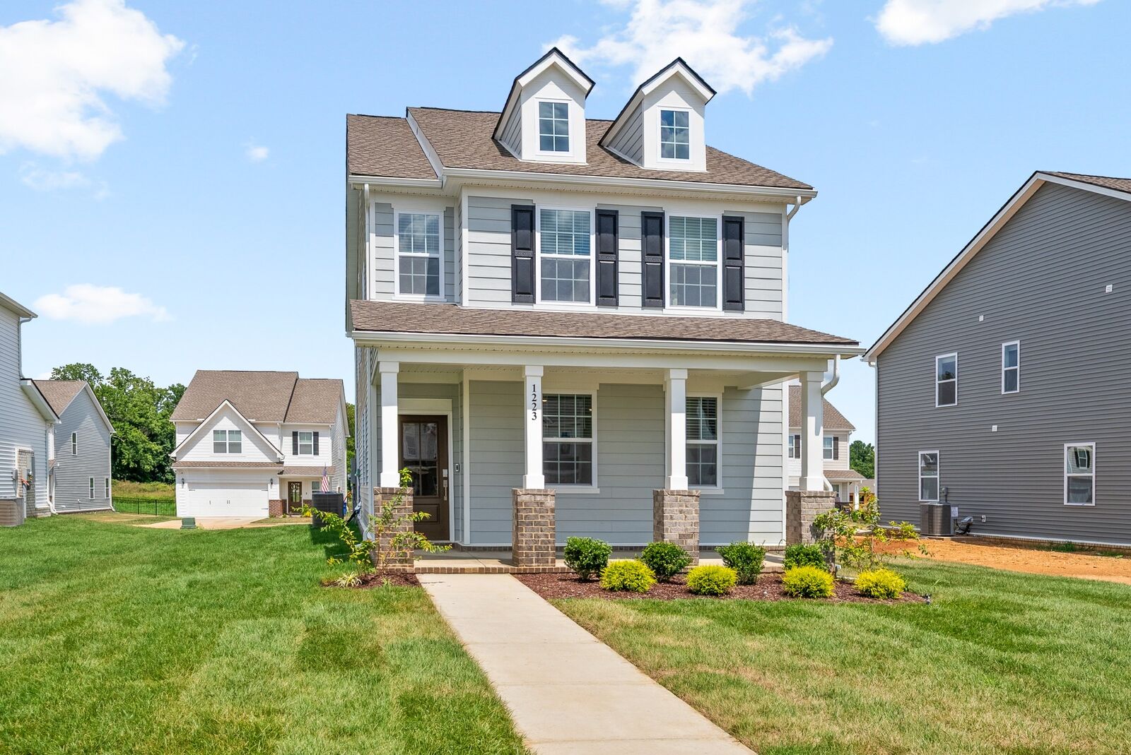 Property Photo:  1223 Ross Farms Blvd  TN 37043