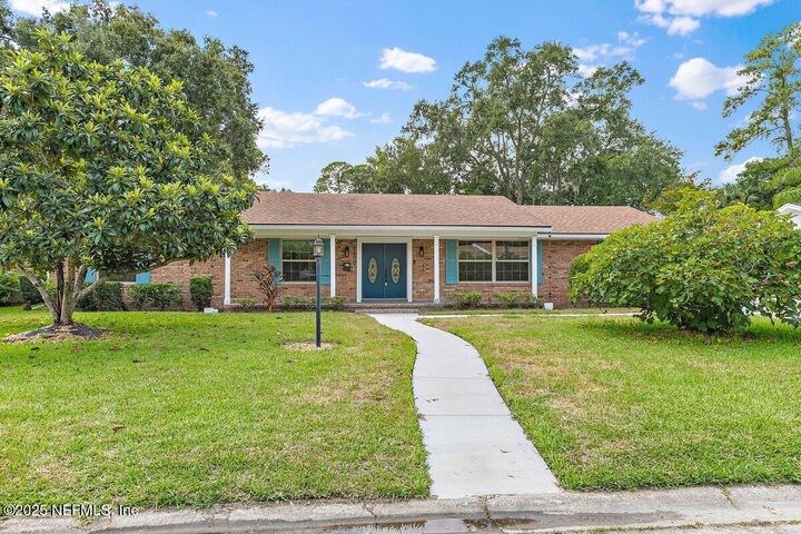 6870 La Loma Drive  Jacksonville FL 32217 photo