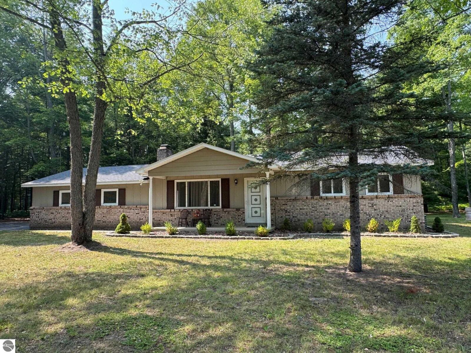 Property Photo: 6247 Artesia Beach Road MI 48656