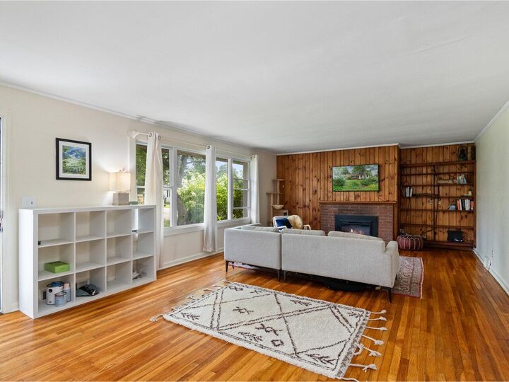 Property Photo:  12 Iroquois Avenue  VT 05452 