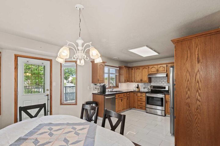 Property Photo: 8914 117 Avenue AB T8X 1K2