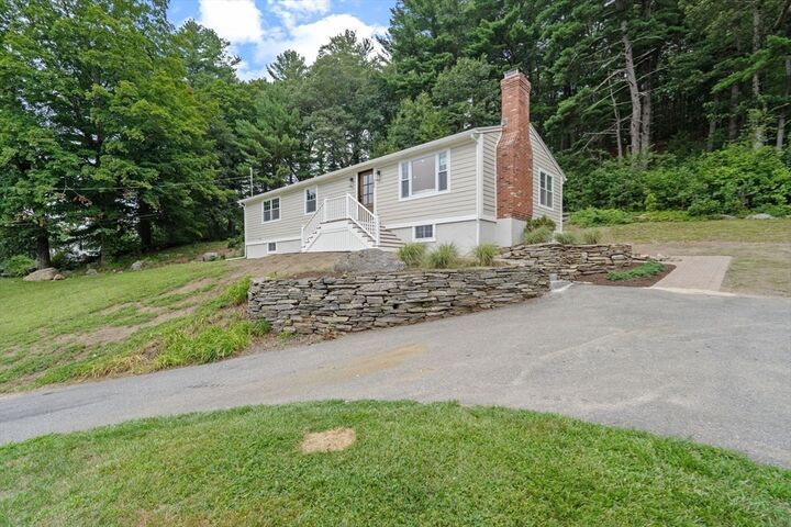 Property Photo:  200 Green St  MA 01532 