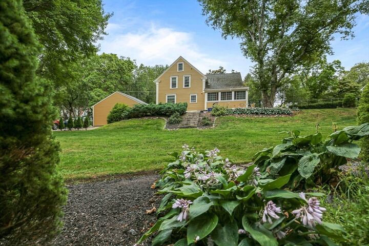 105 Greene St  Hopedale MA 01747 photo