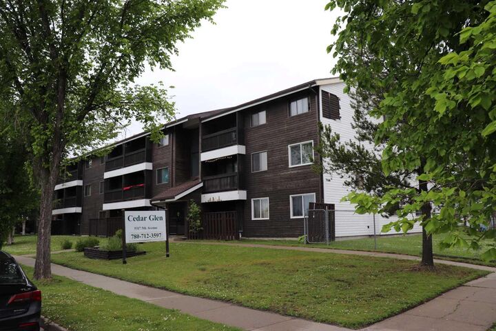 5317 5 Avenue 105  Edson AB T7E 1P7 photo