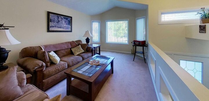 Property Photo:  1421 Edson Drive  AB T7E 1A6 