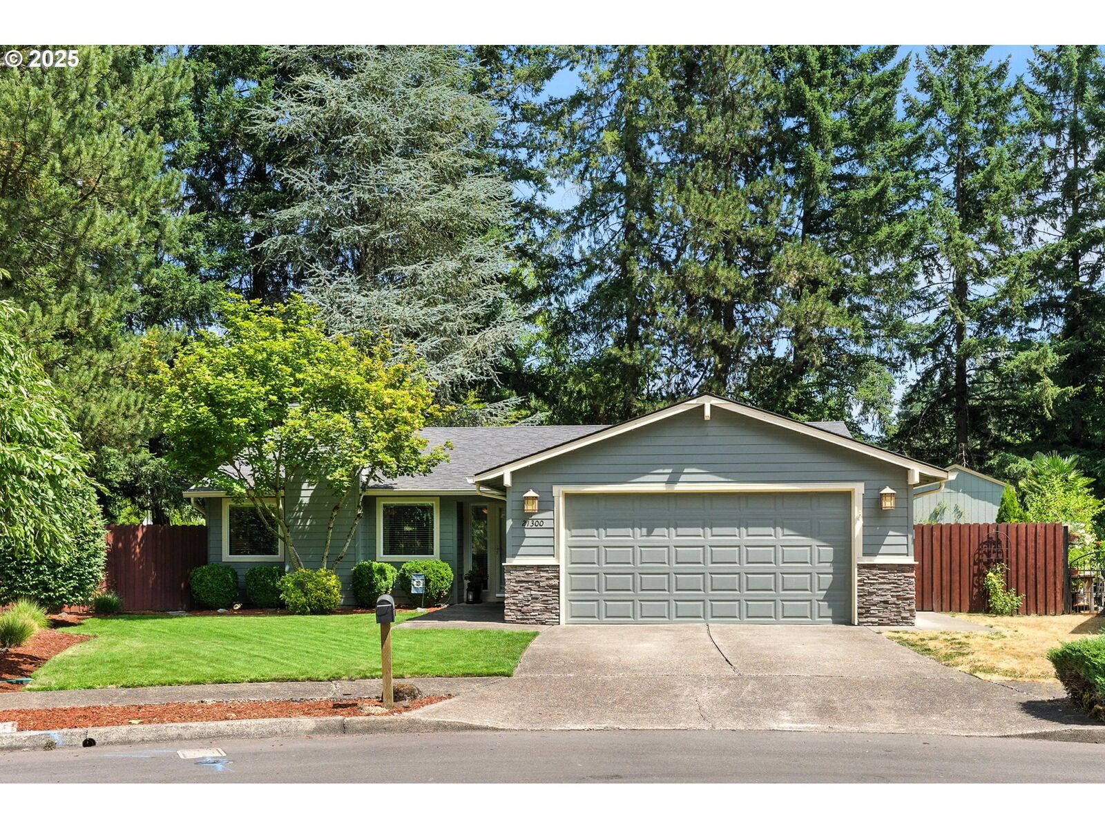 Property Photo:  21300 SW Yachats Ct  OR 97062 