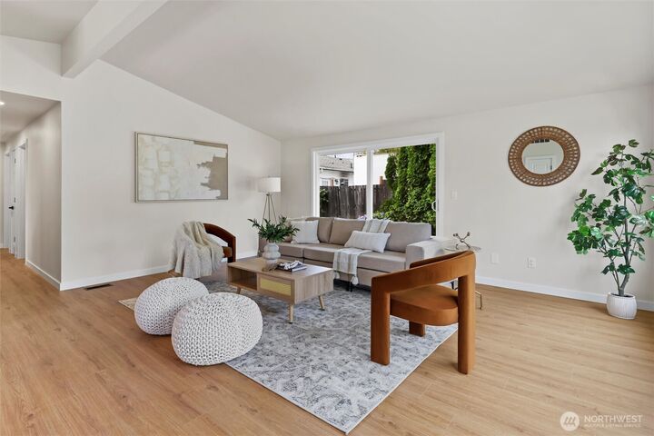 Property Photo:  9630  Sharon Drive  WA 98204 