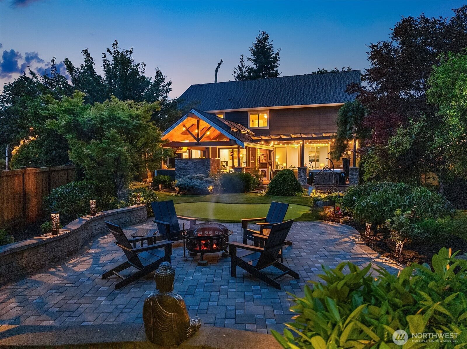 Property Photo:  8907 NE 152nd Place  WA 98011 