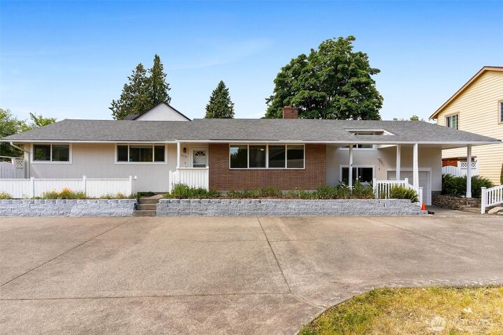 14734  59th Avenue S  Tukwila WA 98168 photo