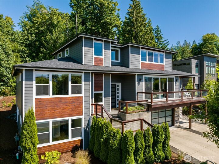 Property Photo:  921  Whitewater Drive  WA 98229 