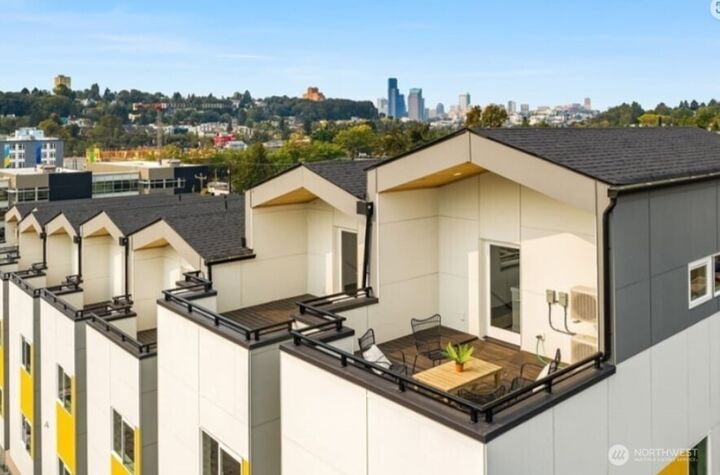 Property Photo: 1919 24th Avenue S X WA 98144