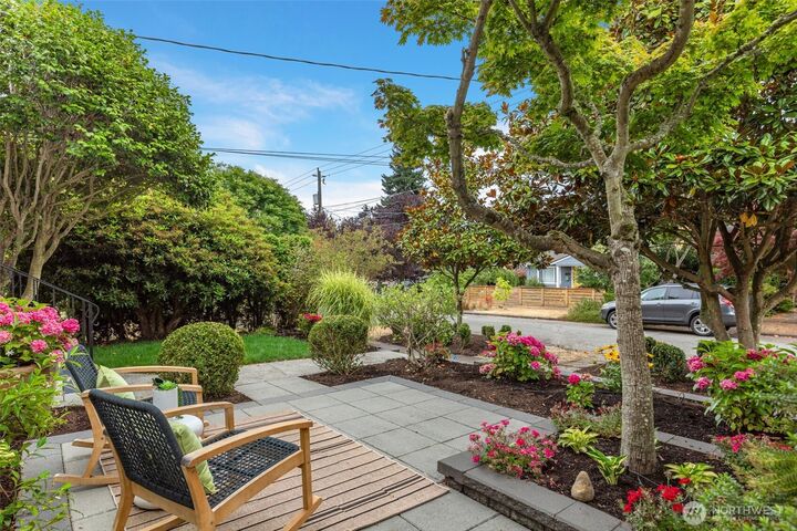 Property Photo:  7518  17th Avenue NW  WA 98117 