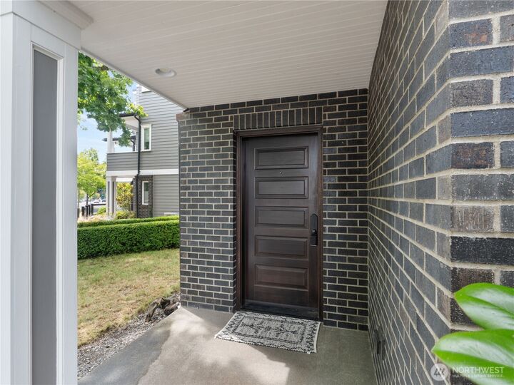 Property Photo: 2019 Cornwall Avenue WA 98225