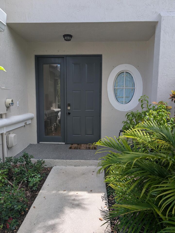 Property Photo:  4732 NW 59th Manor  FL 33073