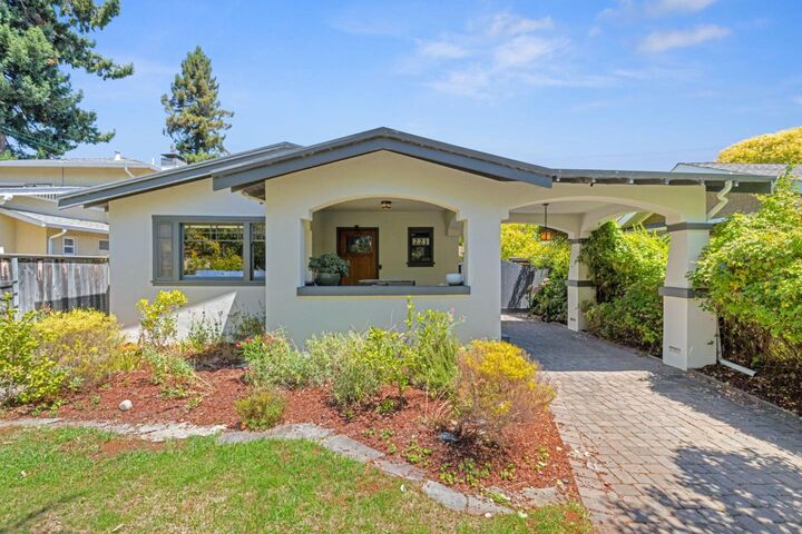 Property Photo: 221 Grand Street CA 94062