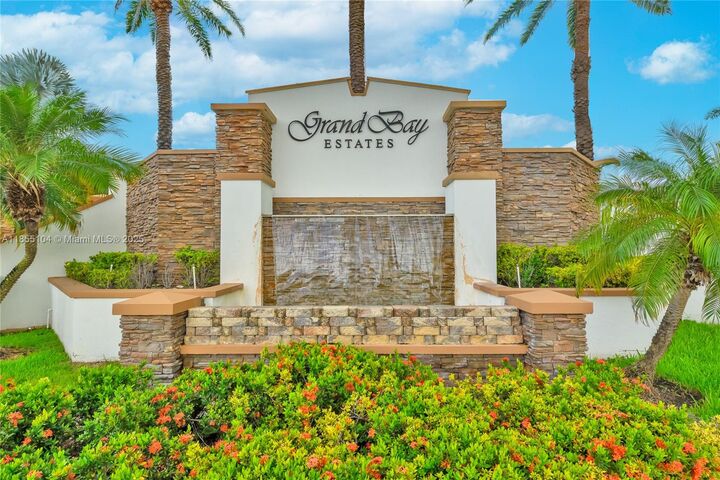 8630 NW 101st Pl  Doral FL 33178 photo