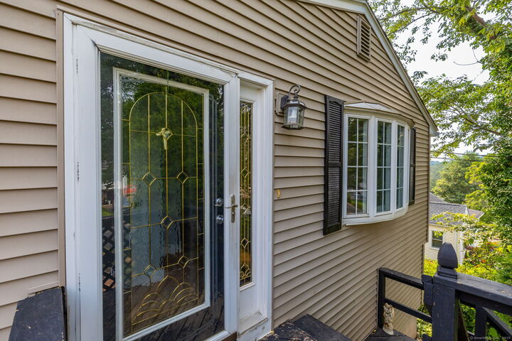 Property Photo: 16 Miami Street CT 06513