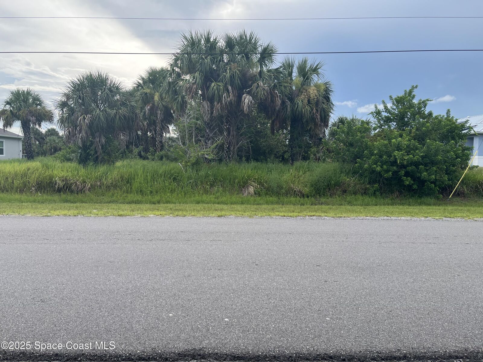 Property Photo:  2112 Madden Avenue SW  FL 32908 