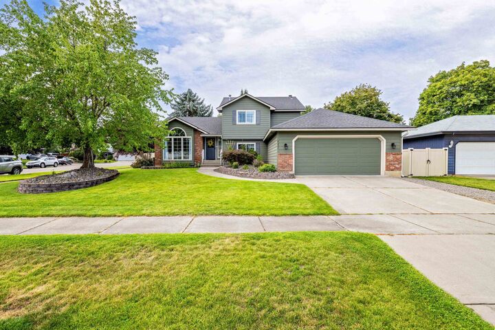 9221 N Londale Dr  Spokane WA 99208 photo