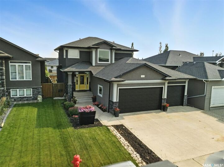 Property Photo: 611 Redwood Crescent SK S0K 0A1