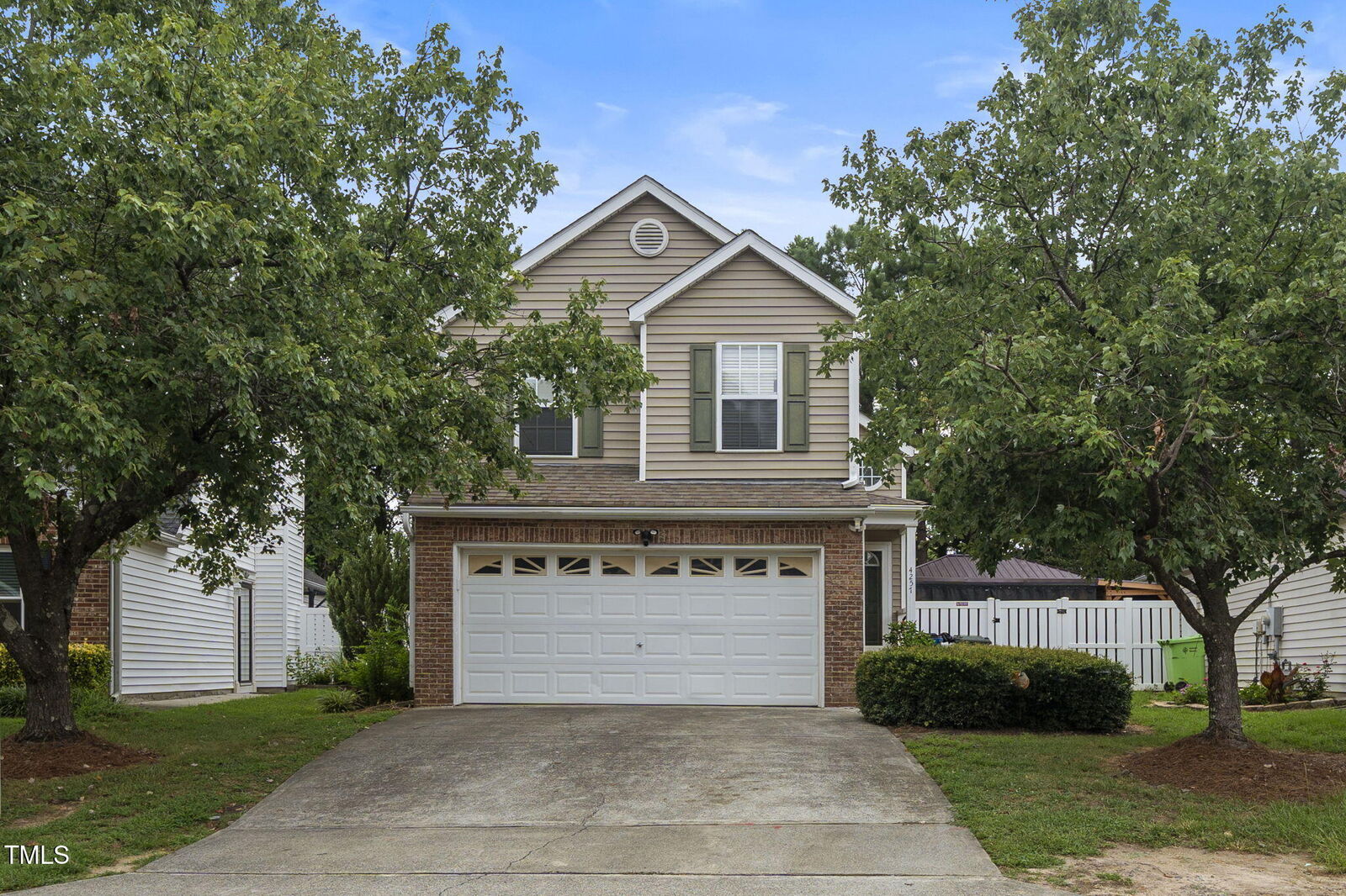 Property Photo:  4257 Beacon Heights Drive  NC 27604 