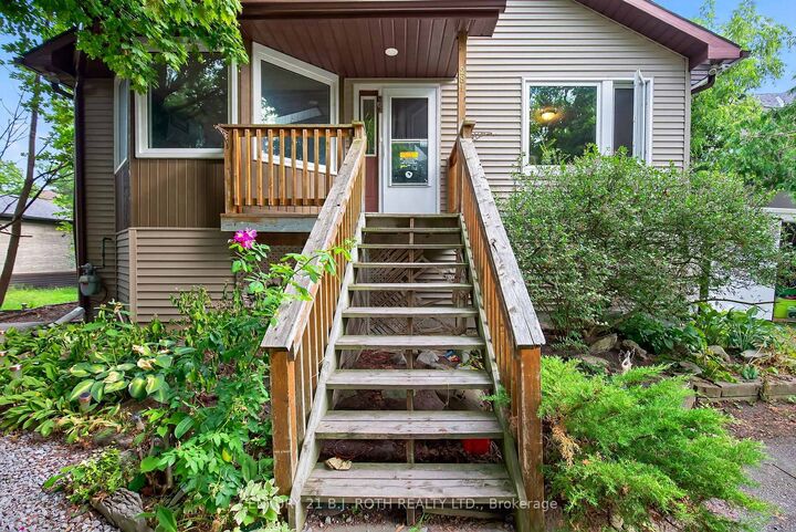 Property Photo: 281 Harvie Road ON L4N 8J5