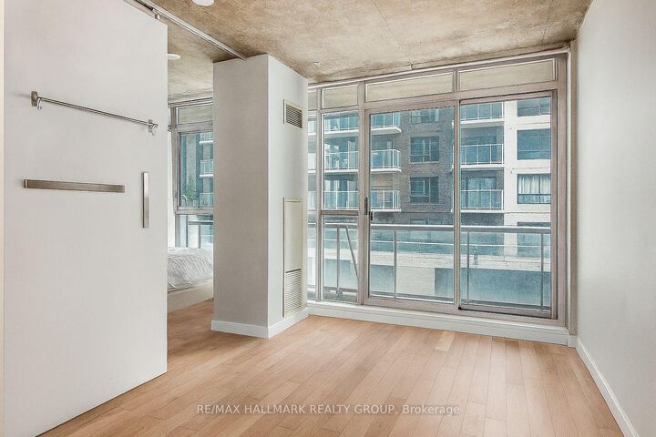 Property Photo: 179 George Street 405 ON K1N 1J8