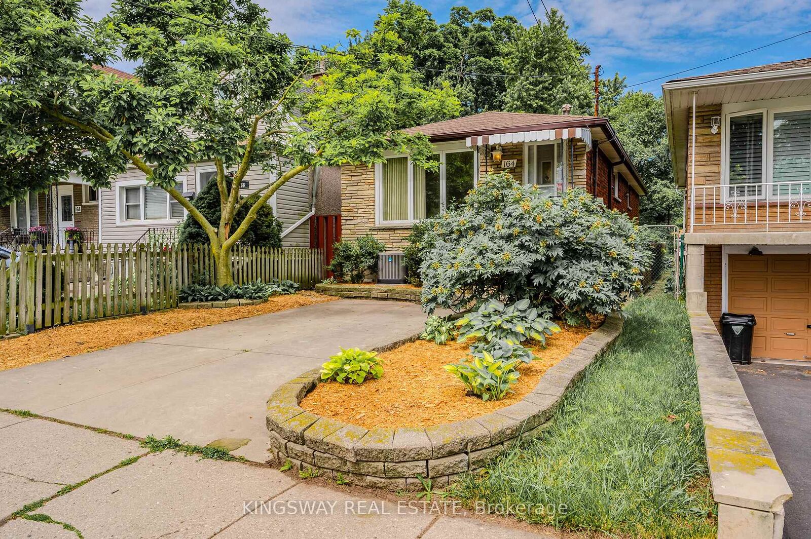 Property Photo: 164 East 23rd Street ON L8V 2X1