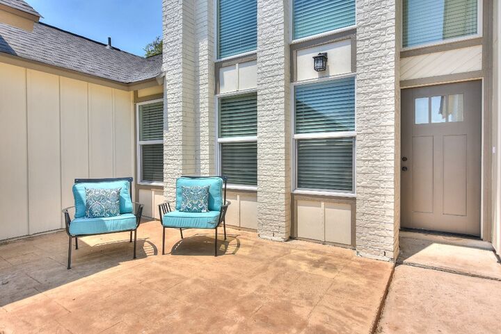 Property Photo:  1504 Hollow Tree Boulevard  TX 78681 