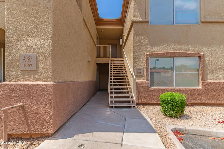 Property Photo: 2134 E Broadway Road 1058 AZ 85282