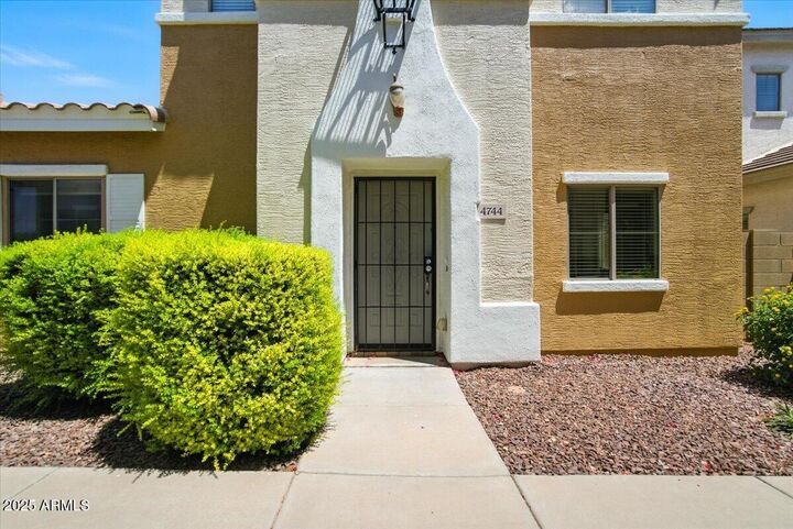 4744 E Olney Avenue  Gilbert AZ 85234 photo
