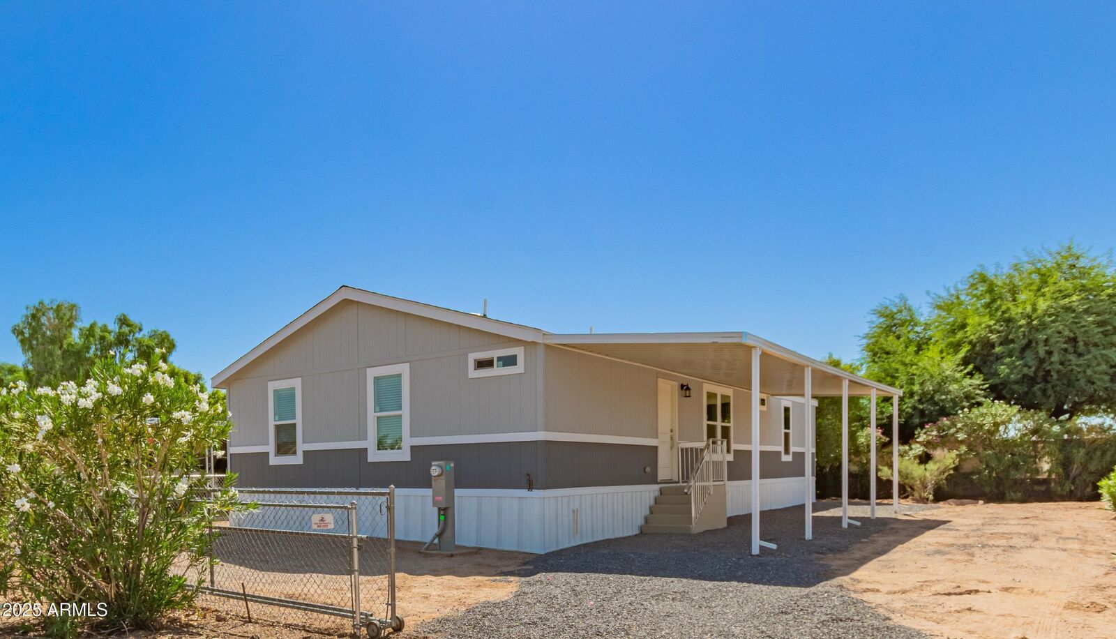 Property Photo:  7633 E Harmony Avenue  AZ 85209 