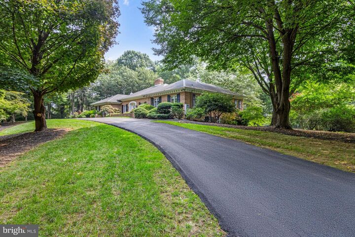 Property Photo: 1 Ridge Run Road PA 19317