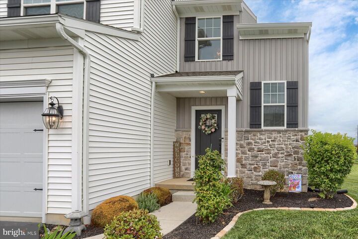 Property Photo: 1592 Zestar Drive PA 17055