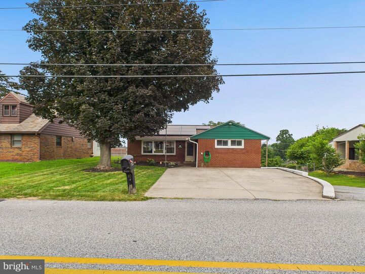Property Photo: 603 Evergreen Road PA 17070