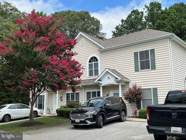 Property Photo:  22571 Chickadee Circle 3-4  MD 20653 