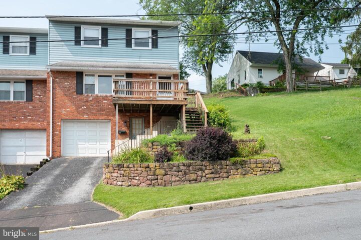 Property Photo:  16 Apple Street  PA 19512 
