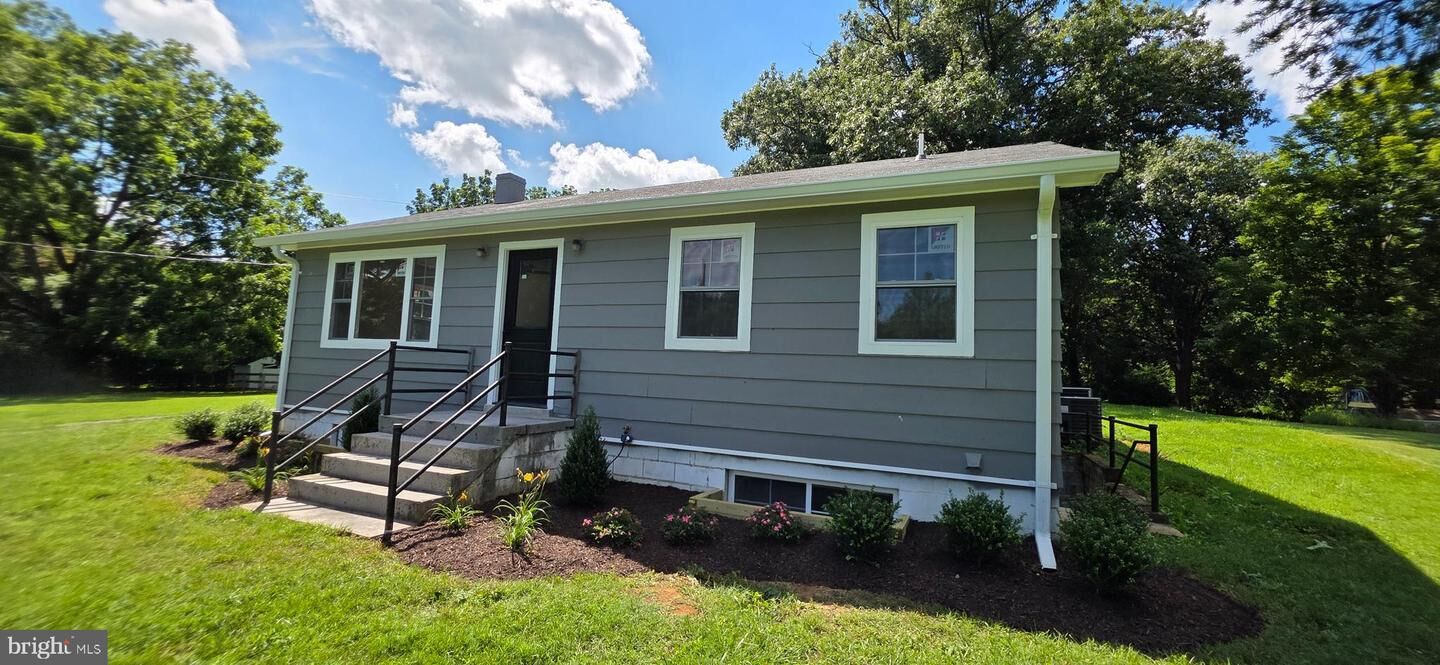 Property Photo: 6866 Lord Fairfax Highway VA 22611