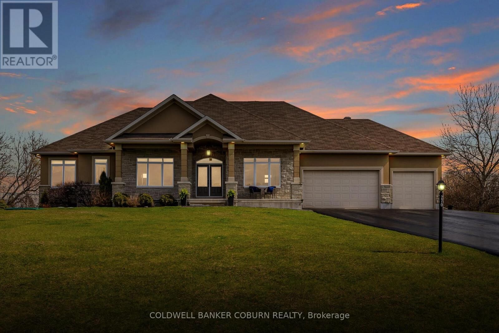 Property Photo:  270 West Lake Circle  ON K0A 1L0 