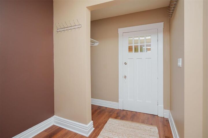 Property Photo: 359 Union Avenue West MB R2L 0C9