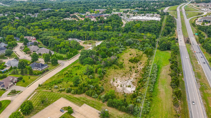 Bluff Creek Dr Plat 8  Columbia MO 65201 photo