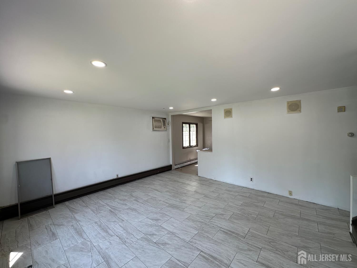 Property Photo:  128 Homes Park Avenue  NJ 08830 