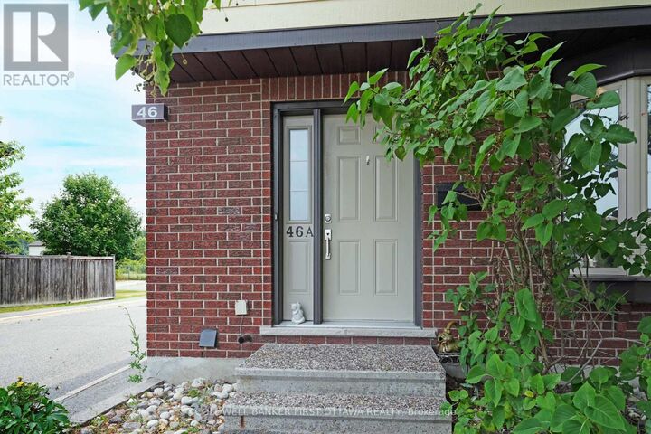 Property Photo:  46A West Medhurst Drive  ON K2G 4V2 