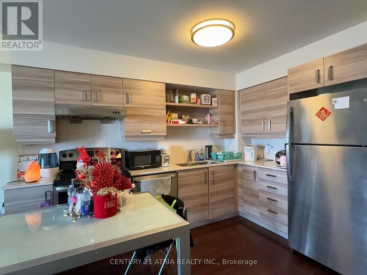 Property Photo: 8200 Birchmount Road 519 ON L3R 5M6