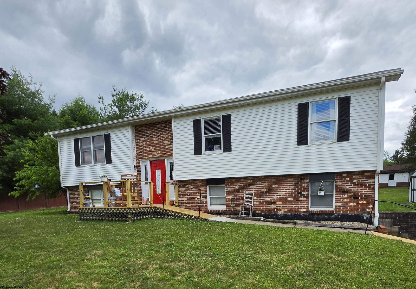 Property Photo: 185 Wilson Lane WV 26241
