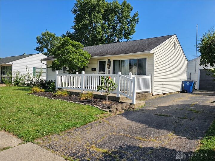 Property Photo: 5420 Ferngrove Drive OH 45432