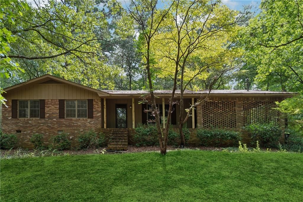 Property Photo: 10195 Westview Drive SW GA 30014