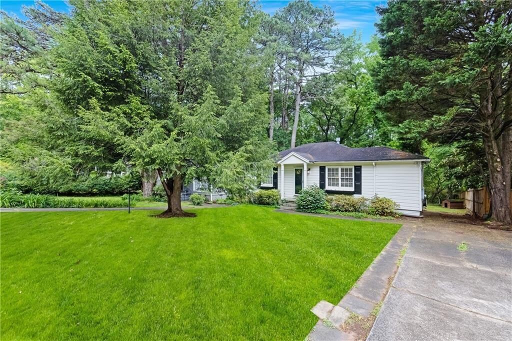 Property Photo:  1091 Napier Street SE  GA 30316 