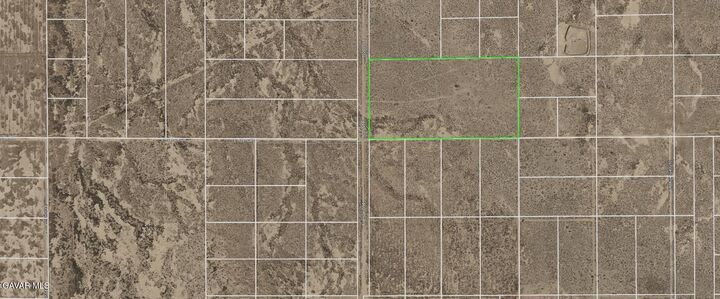 Property Photo:  Vic Avenue M4 120 Ste  CA 93591 