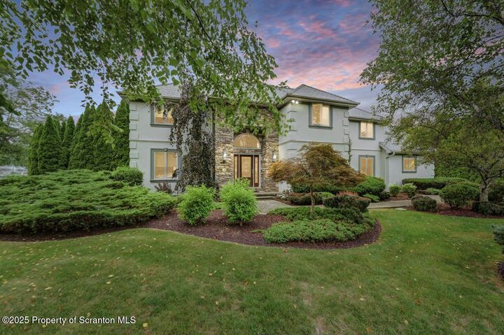 169 Wagner Boulevard  Greenfield Twp PA 18407 photo